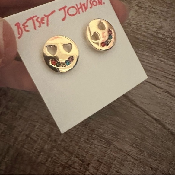 Betsey Johnson Smile Stud Earrings - Picture 6 of 6